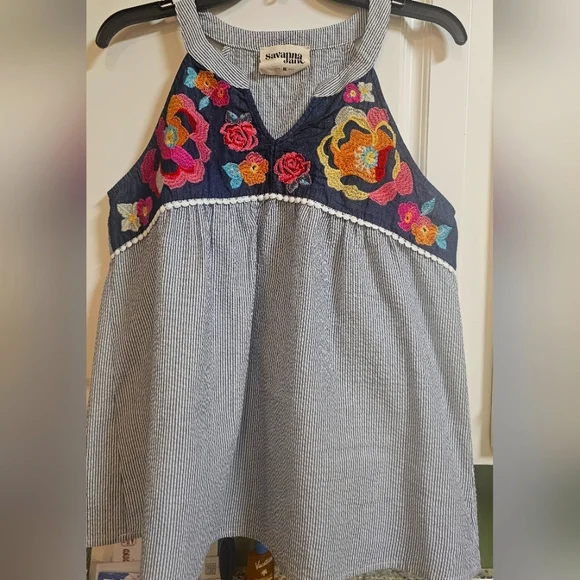 SAVANNAH JANE Navy and Multicolor Embroidered Women Top SIZE MED - Picture 1 of 3